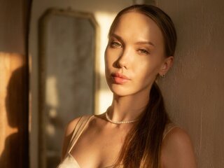 Nude shows MargotAbbot