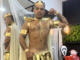 Shows cam MykeMartin